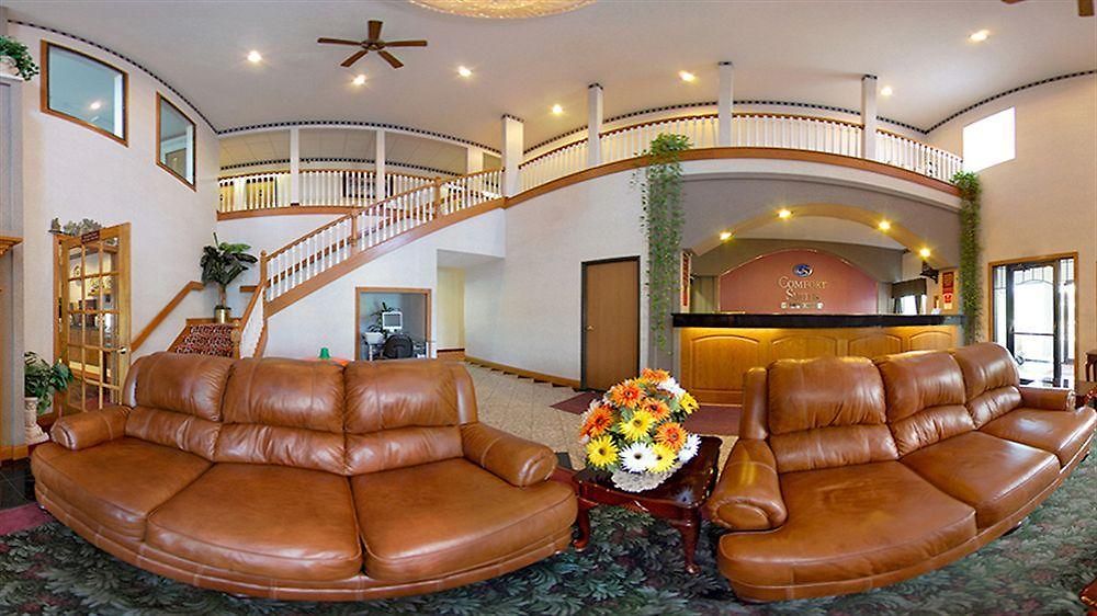 Comfort Suites Vincennes Billig Overnattning I Vincennes